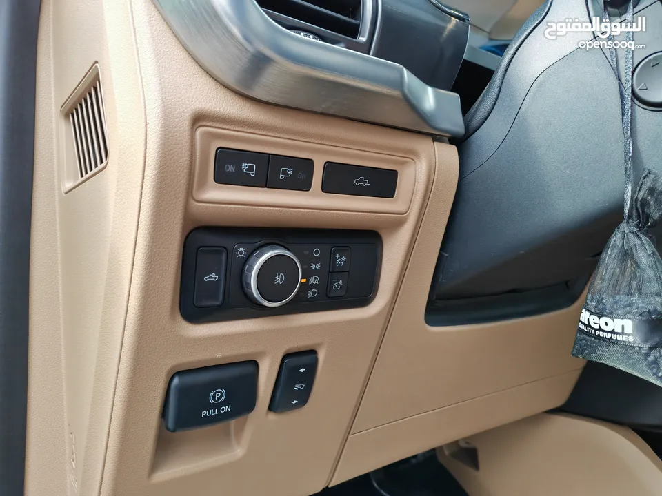 Ford F-150 2021 Lariat ( Gasoline )   powerboost 4x4 فورد f150 موديل 2021 بحالة ممتازة