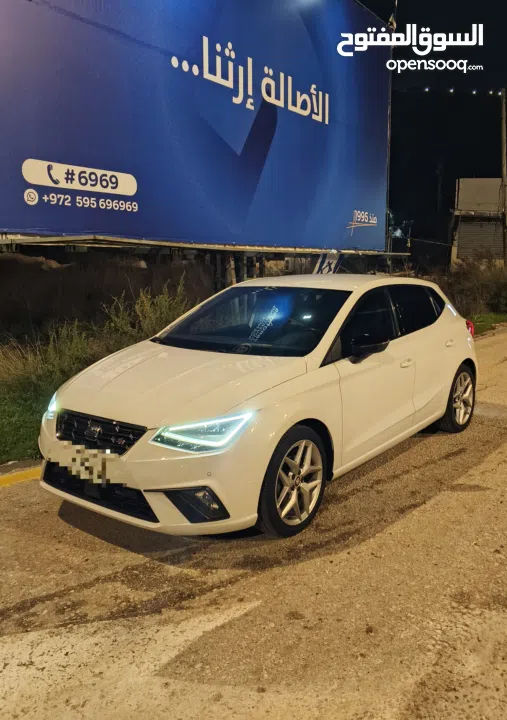 اذا مش حبة مميزة ما تركبها.  SEAT Ibiza FR 2022 بحالة الوكالة دهان شركة مميزة بكل تفاصيلها حبة مخازن