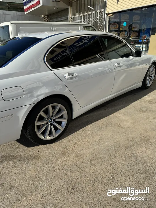 BMW 740LI 2008