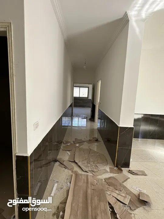 شقة مشطبة للبيع شارع السكة