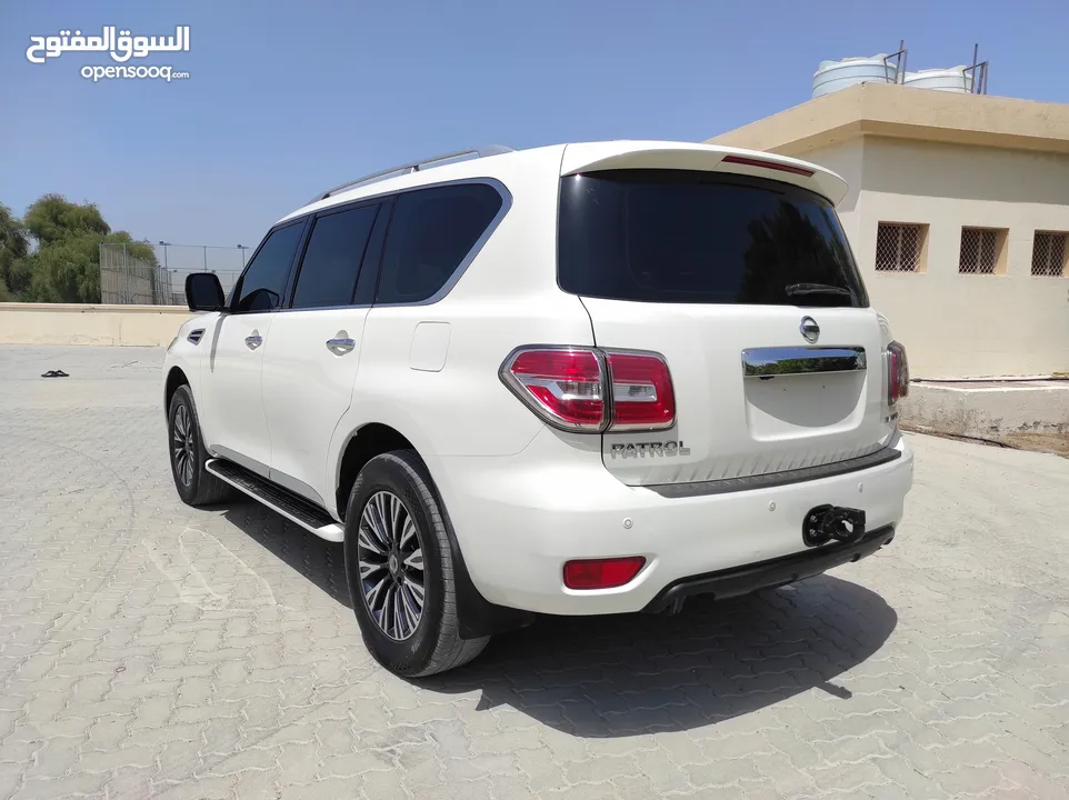 Nissan Patrol 2018 LE Platinum Gcc V6 5 Camera