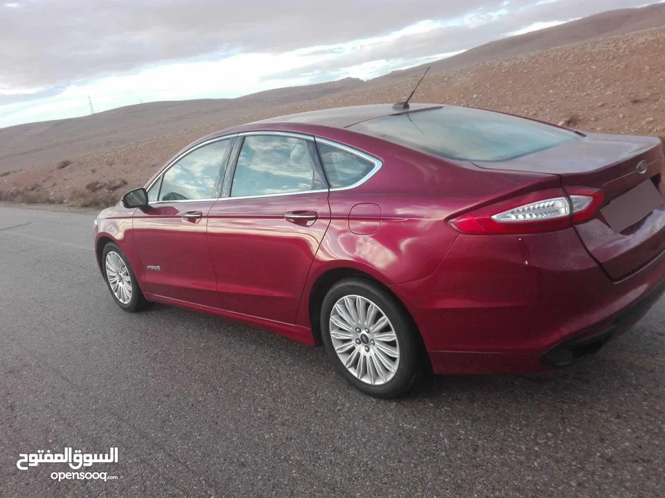 فورد فيوجن 2015 مواصفات عاليه امريكيه للبيع
