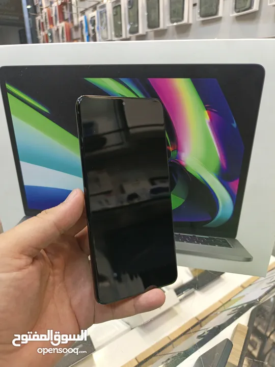 Samsung S21 Plus وارد شرق اوسط بحاله ممتتاازه