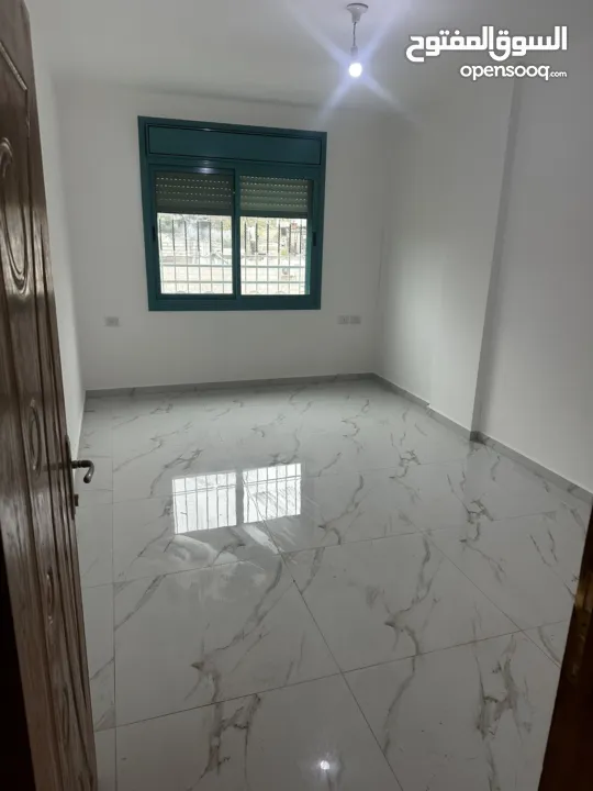 شقة تشطيب جديد لم تسكن من قبل