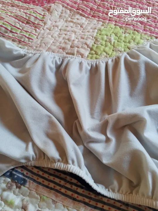 قطعه قماش ضد التسريب للكبار البالغين قابله للتعديل مع حمايه ضد التسريب الجانبي ناعم وقابل للتنفس