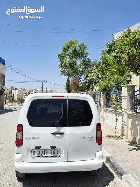 بيجو بارتنر TB 2017