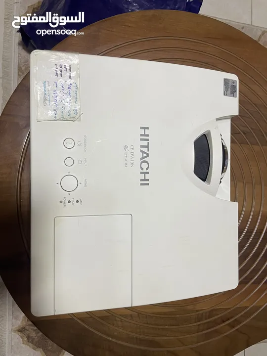 بروجكتر hitchi CP-DW10N