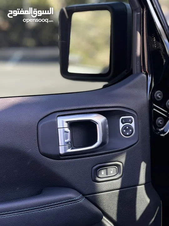 Jeeb rubicon hybrid جيب روبيكون هايبرد  فل اضافات  Plug in hybrid