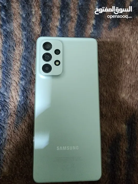 samsung galaxy A73 5G للبيع استعمال سنة واحدة معه كرتونته وشاحنه الأصلي وخمس كفرات شبابية