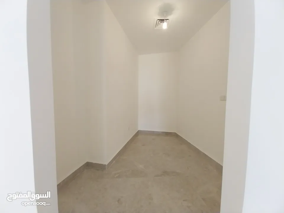 شقة للبيع في منطقة الدوار الرابع  ( Property ID : 34942 )