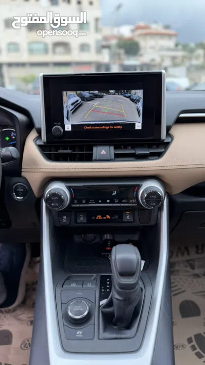 تويوتا RAV4 ترخيص 2023 محرك 2500 هايبرد  جير أوتوماتيك 296 حصان