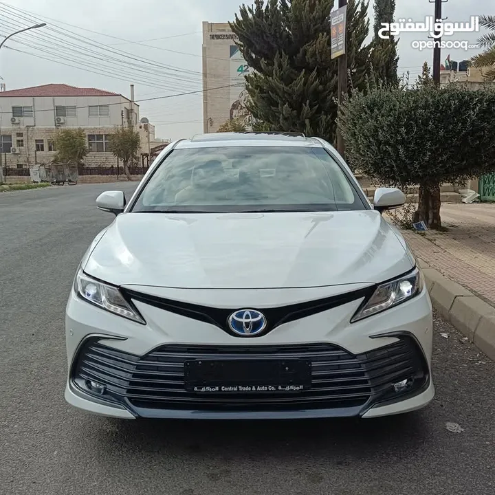 تويوتا كامري 2023 بحالة الوكالة GLE فحص 7 جيد