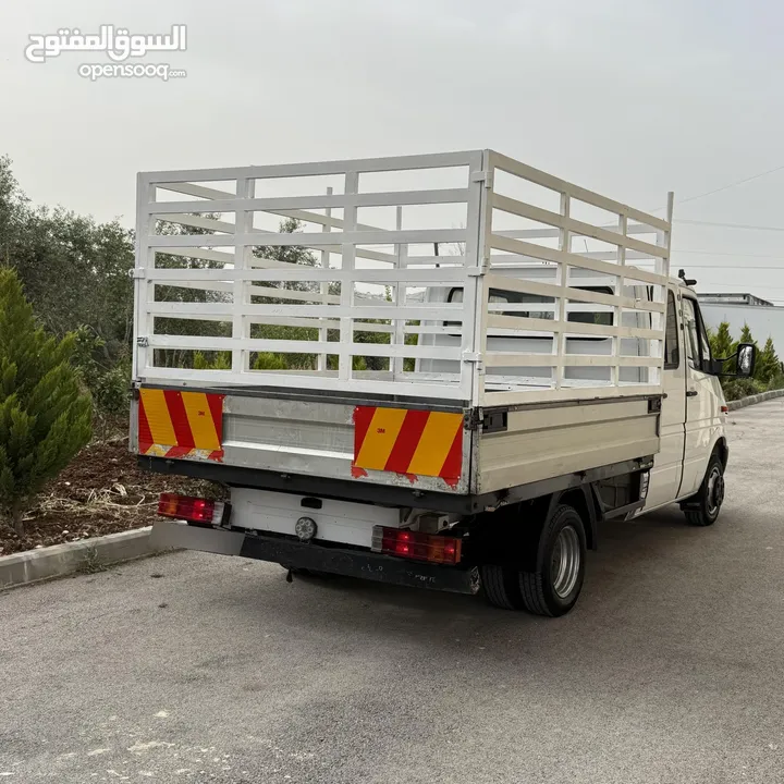 مرسيدس 416 شاصي قصير بحالة الوكالة فحص نخب