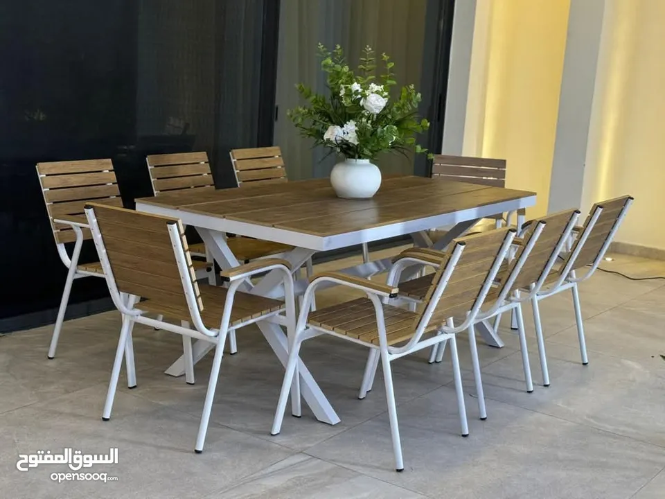 تجهيزات خارجيه لقعدات الصيف  اطقم جلسات  طاولات وكراسي  مراجيح  كراسي مسبح