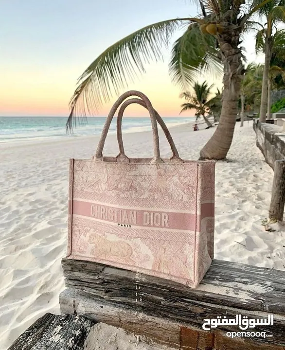 شنط ماركات عالمية