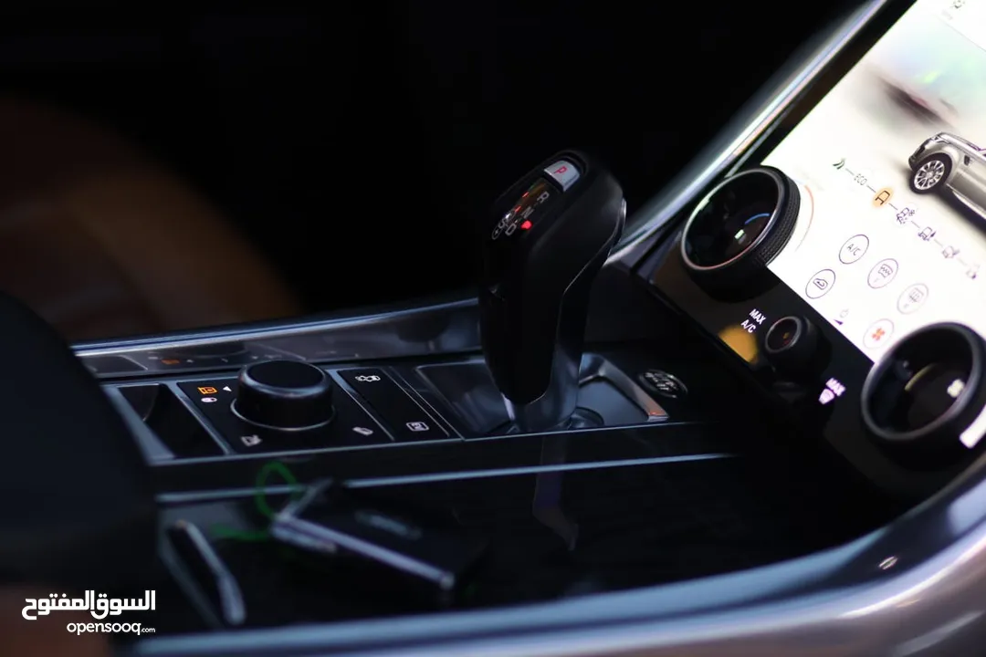 Rang rover 2022 mild hyprid plug in رنج روفر سبورت 2022 p400 هايبرد