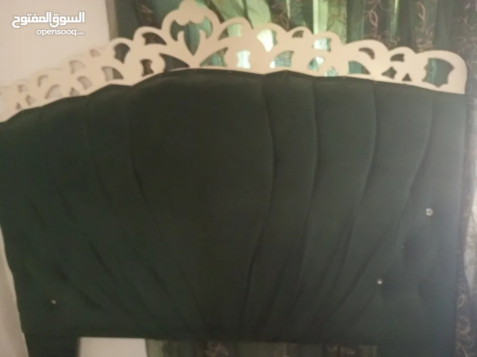 تخت مجوز للبيع مستعمل وكاله بحاجه صيانه فصالات البكس الامامي ما فيو تمزيع بلمره وتخت كلو تنجيد