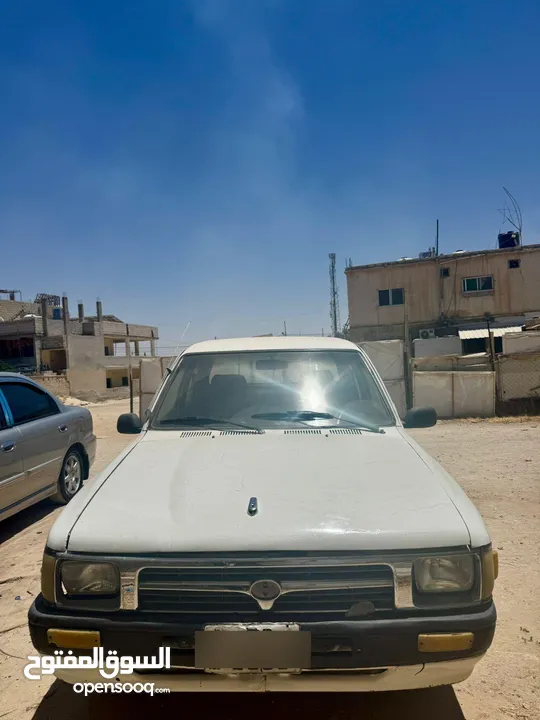 تويوتا كورولا كوم