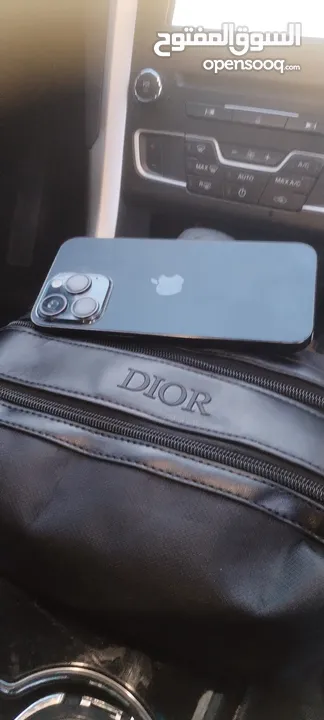 شنطه يد ديور اصليه للشباب والبنات dior origenal unisix handbag