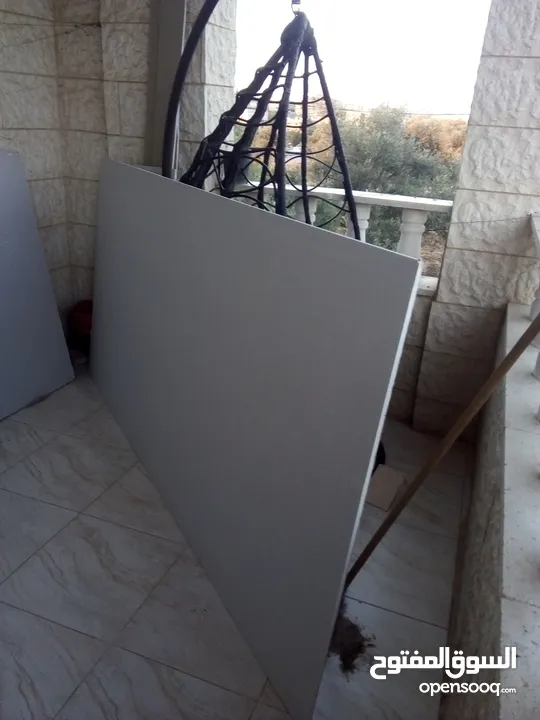 الواح جيمس بورد مع مع حدايد وكبسات  للبيع