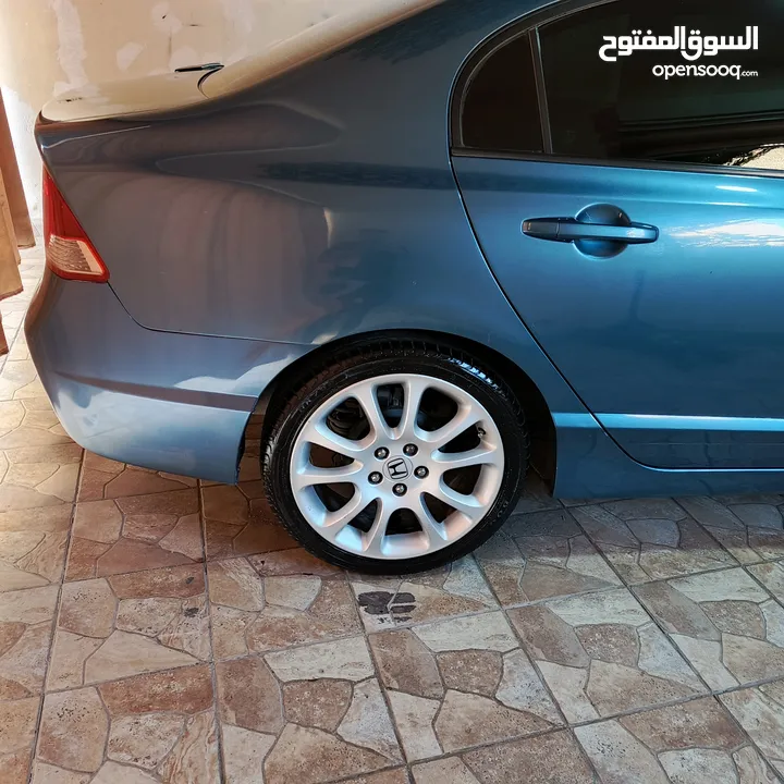 جنط هوندا سيفيك اصلي مغنيسيوم مخفف  ملاحظه الجنط بركب هونداي  وبركب مرسيدس