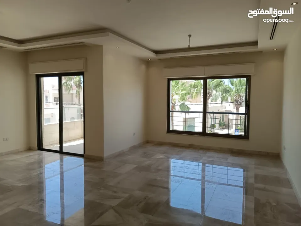 شقة شبه مفروشة للايجار في دير غبار ( Property 40672 )-174876150
