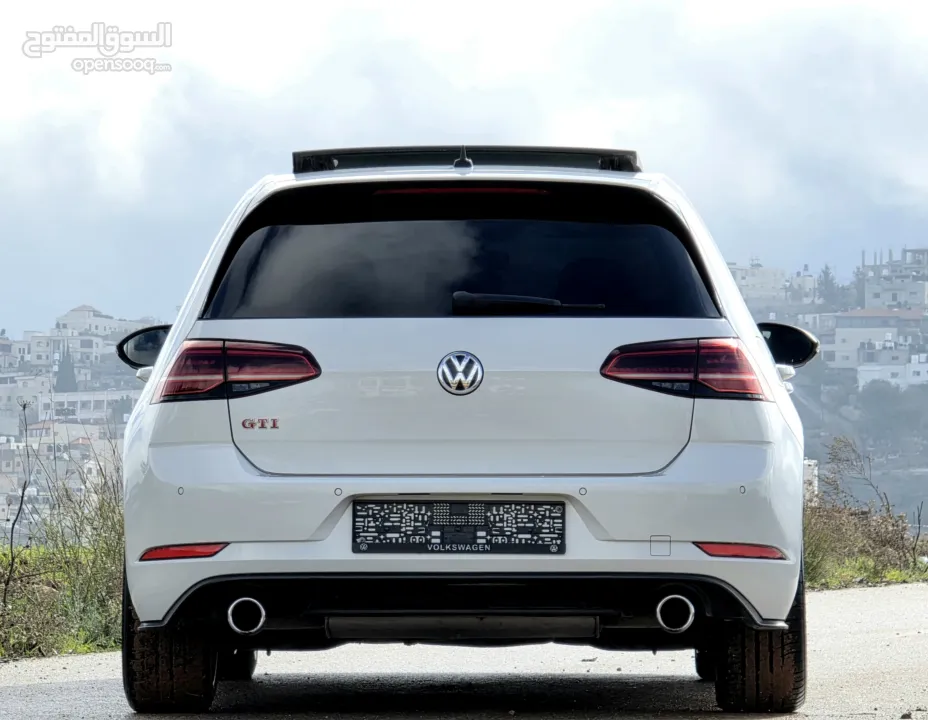 جولف GTI فل الفل نخب