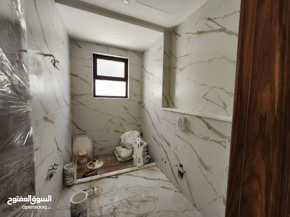 شقة للبيع في الصويفية ref : 14279