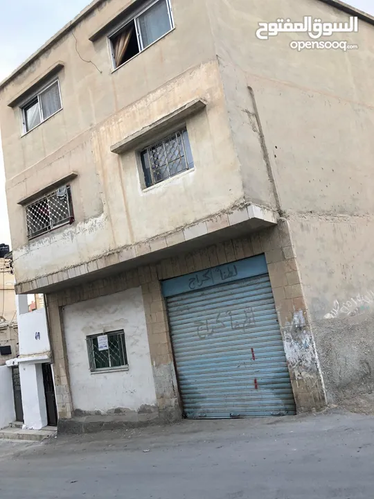 فرصة استثمارية  عمارة سكنية للبيع بسعر مغري