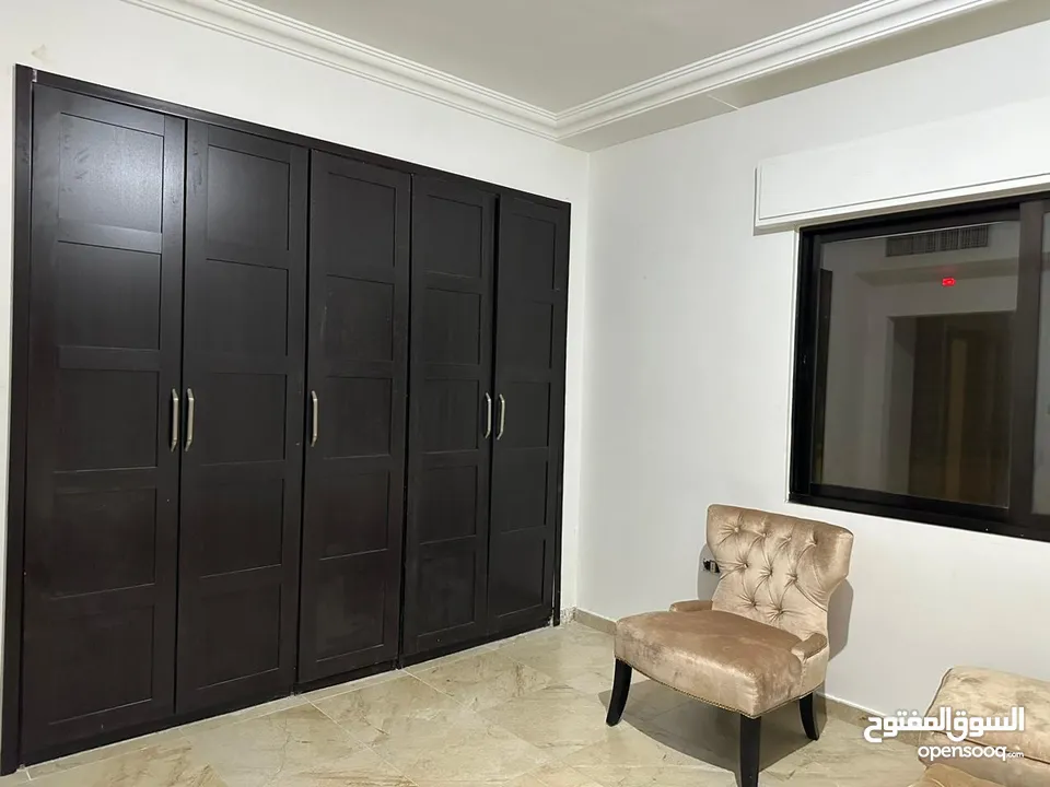 شقه مفروشة بالكامل