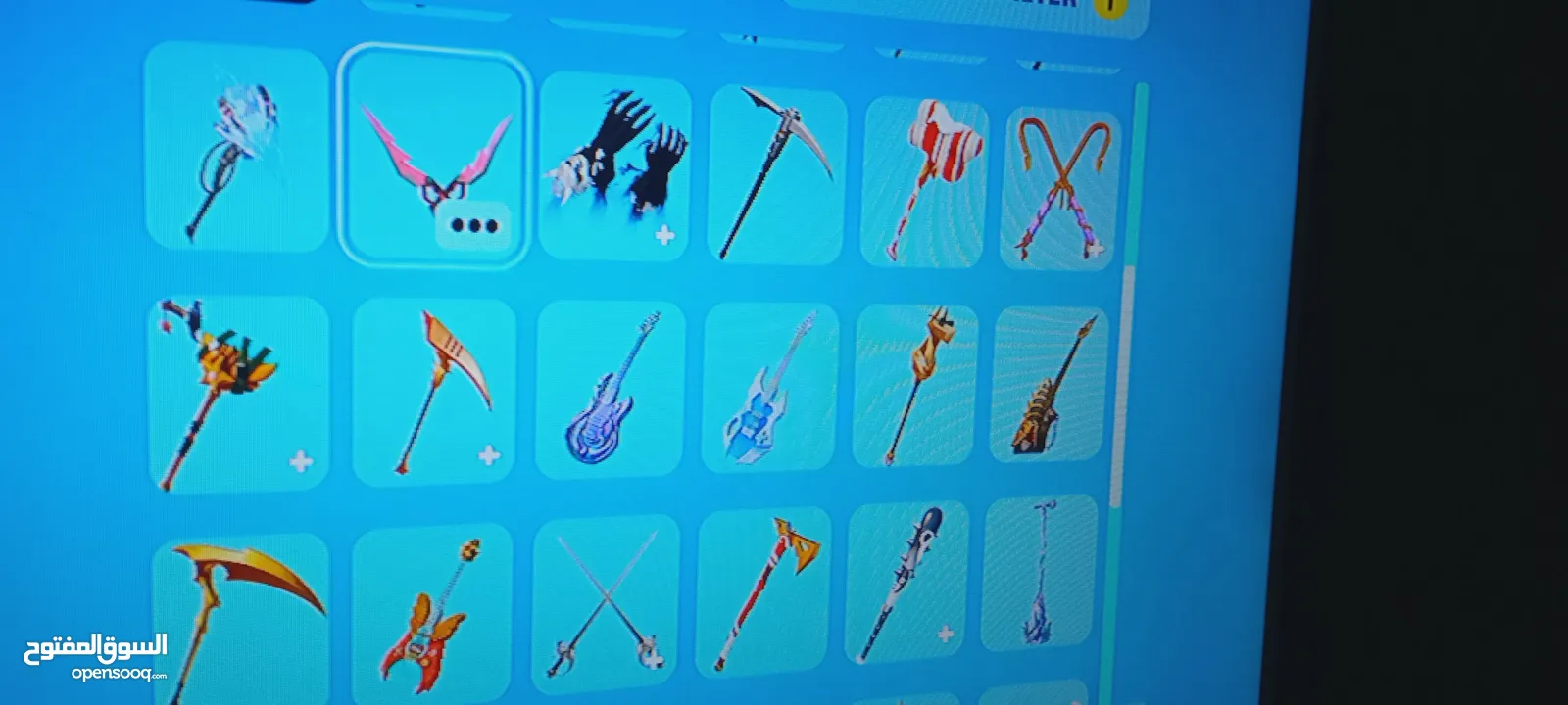 حساب فورت للبيع وإضافة 700 فيبوكس