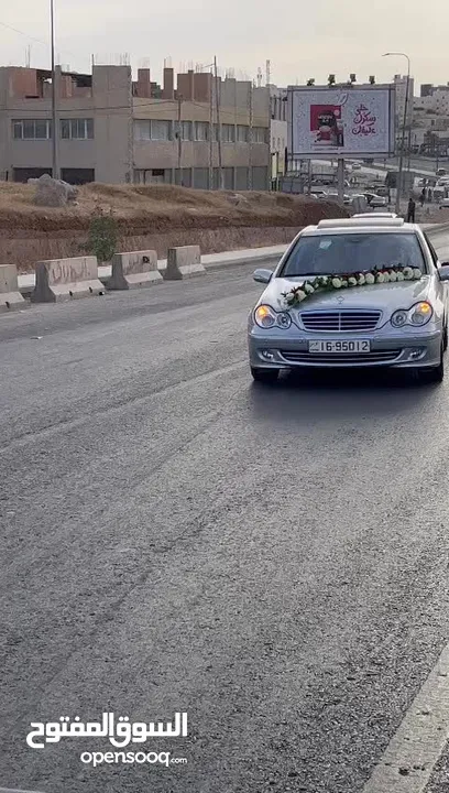 مرسيدس c200 موديل 2004 لون سلفر