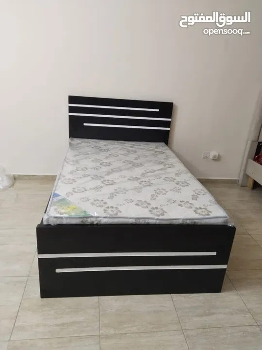 King Size 180x200 bed with mattress