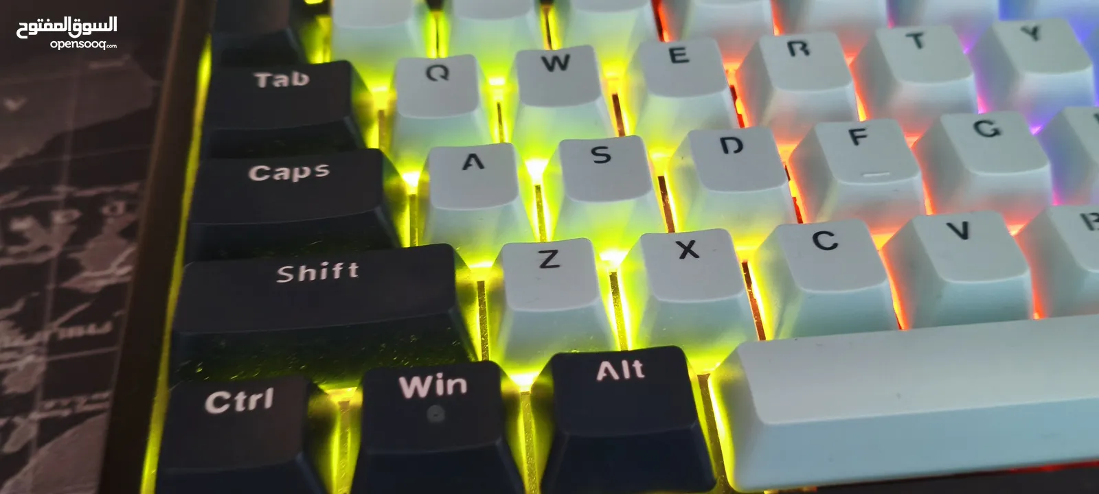 بيسي قيمنق للبيع...كلشي بالصورة ملاحظة:السعر موجود كحد اقصى يتم المناقشة فيه بين المشتري والبائع