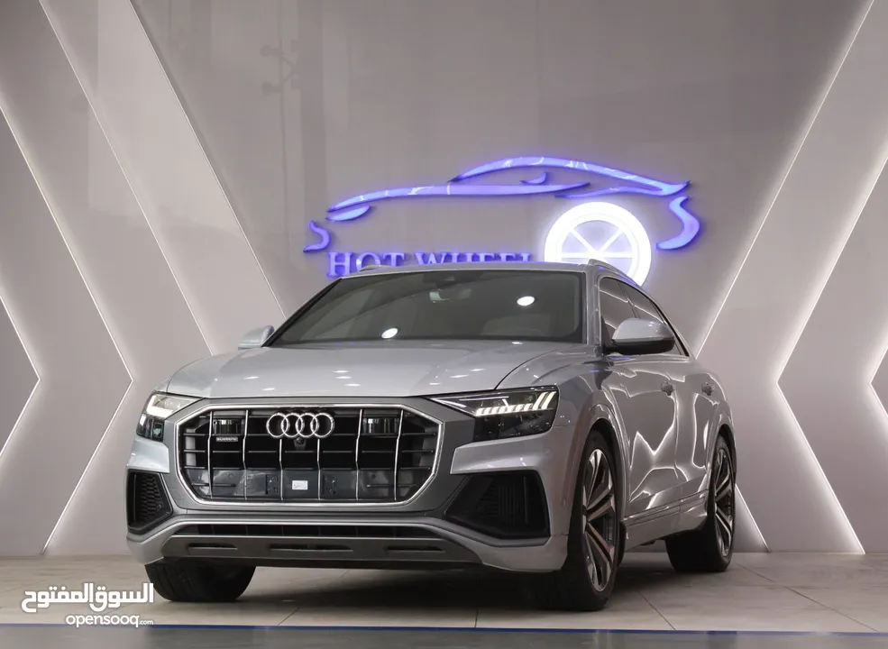 AUDI Q8 2019