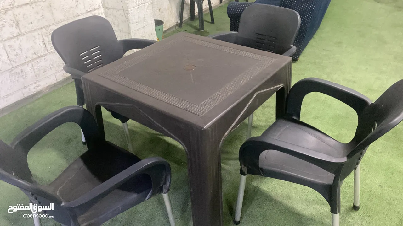 طاولة بلياردو امريكي برونزيك شبه جديدة بطولكرم .