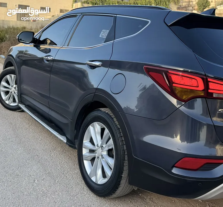 هونداي سانتافيه 2016 امكانية البيع بدفعه 40 كاش وشيكات لسنه فقط