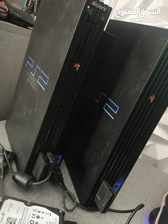 جهازين ps2 واحد مهكر والثاني محتاج العاب الجهازين مع بعض 250 شيكل وسعر الجهاز الواحد 150شيكل
