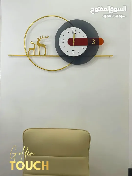 ساعات حائط منزلية بتصاميم فخمة