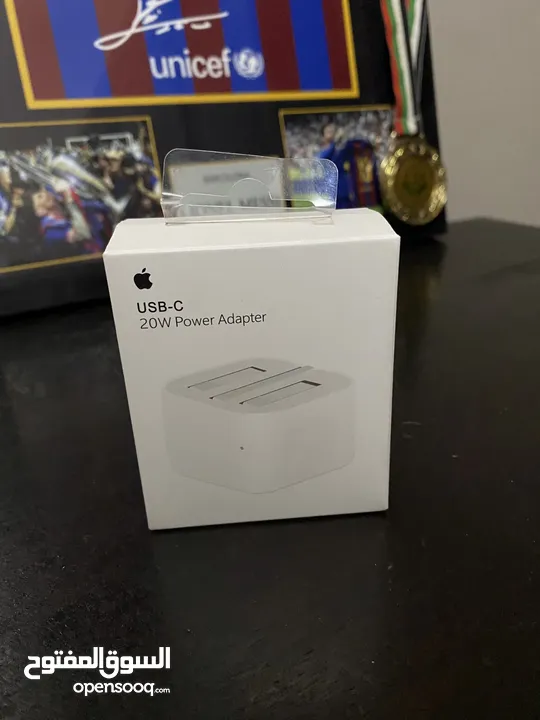 USB-C 20W Power Adapter