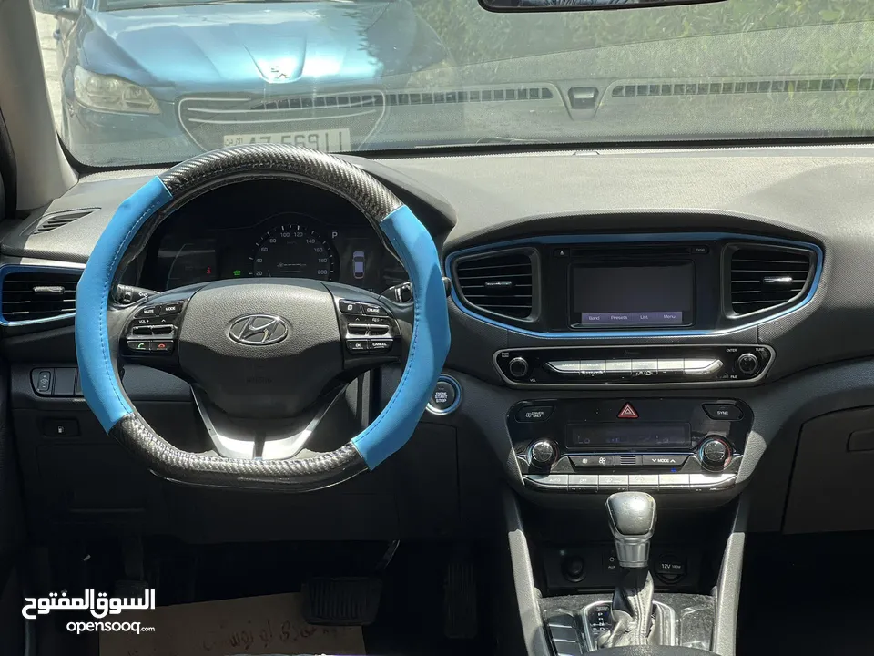 هيونداي ايونك موديل 2018 فحص ثلاث جيد 1 ضربه على الراس فل كامل