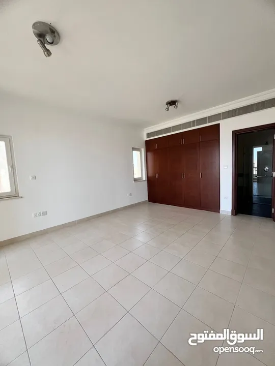 2 BR Spacious Apartment in Muscat Hills