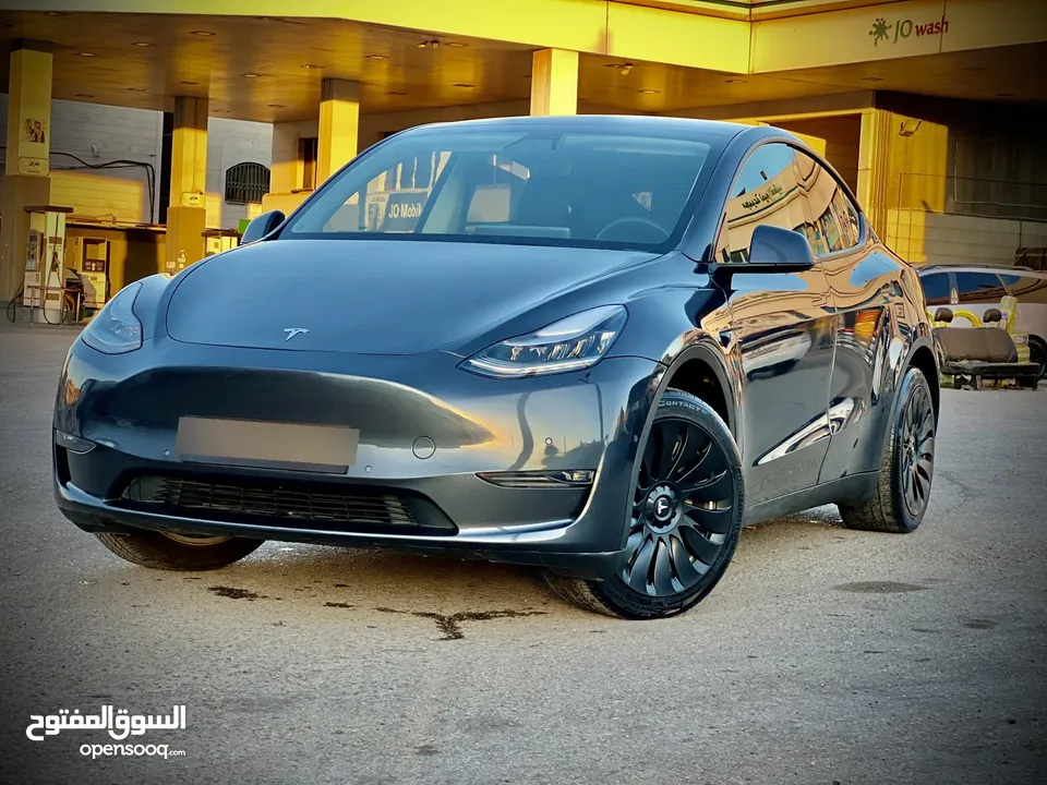 Tesla model Y LONG RANGE 2022 فحص توب نضافه بسعر مغري