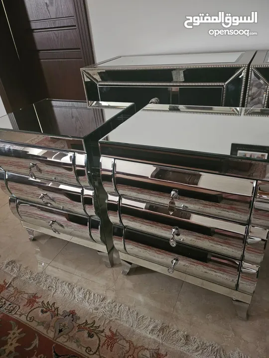 طاوله جانبيه Side Table