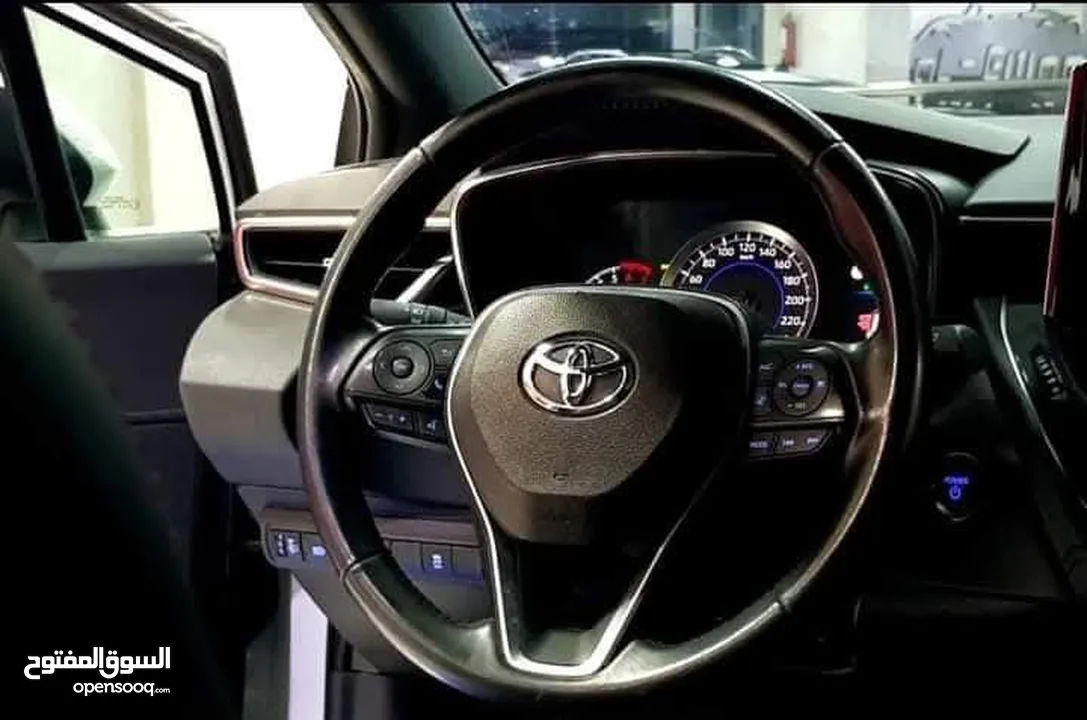 Toyota Corolla Station Hybrid 2021 بطارية ليثيوم