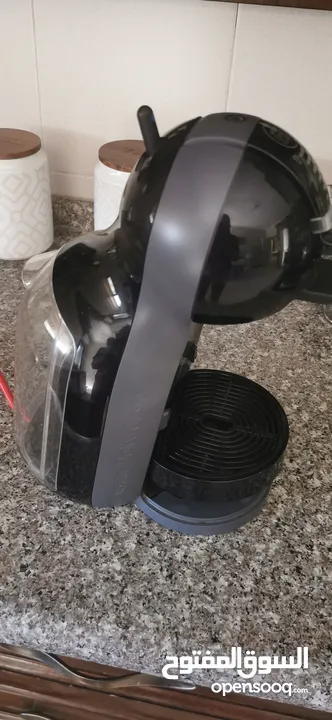 ماكنة قهوه دولنجي كبسولات
