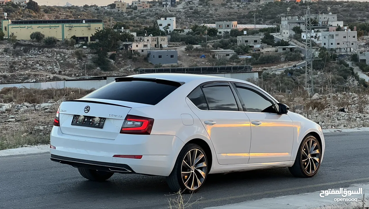 سكودا اوكتافيا ماطور 2000 ديزل اوتومات 2014 تحفة فنية حمامة