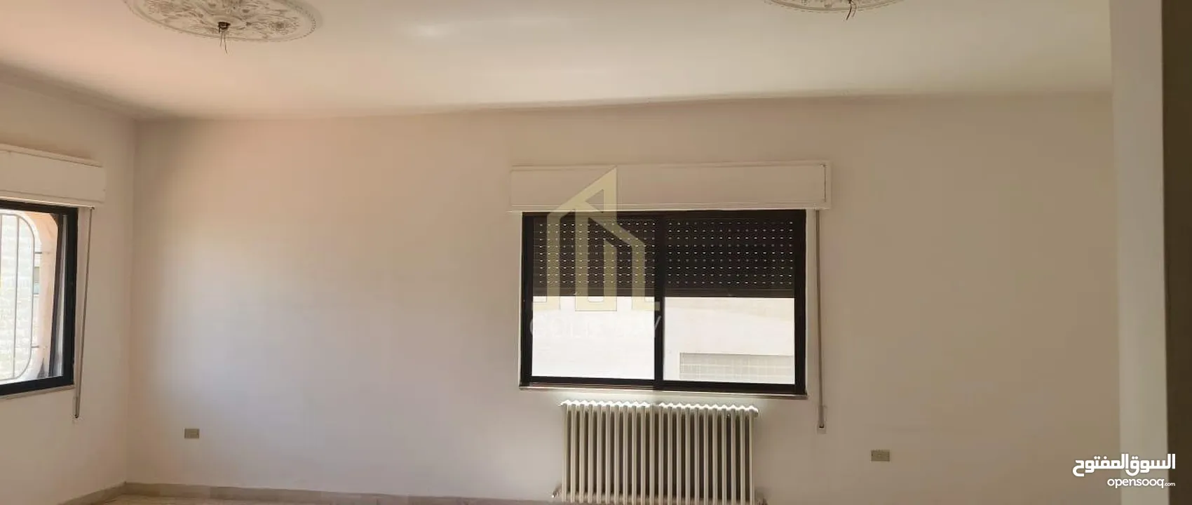 في أرقى مناطق الشميساني شقة مميزة طابق أول 180م بسعر مميز / ref 9505