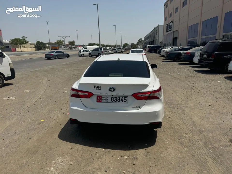 Toyota Camry 2019