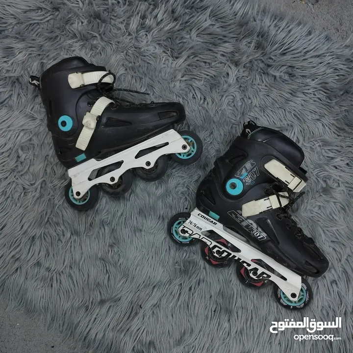 أكسسوارات وخوذ للبيع